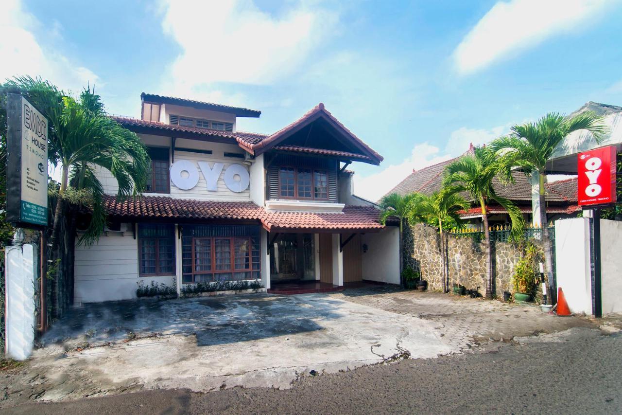 Oyo 201 Emdi House Timoho Hotel Yogyakarta Kültér fotó